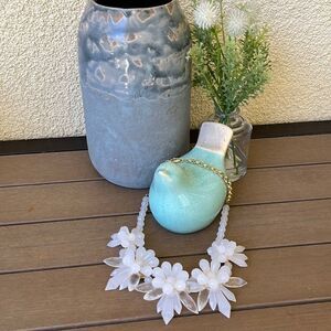 White Decorative ladies necklace 18 inches